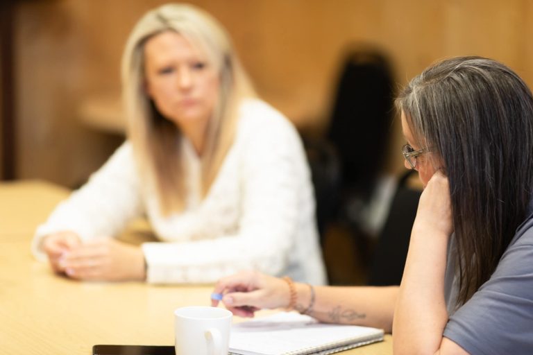 a-day-at-freeshop-116