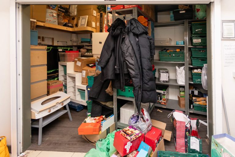 a-day-at-freeshop-140