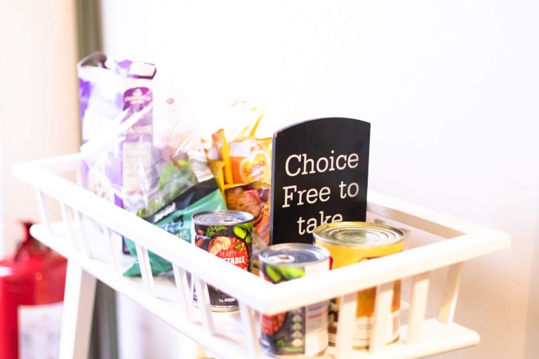 a-day-at-freeshop-41