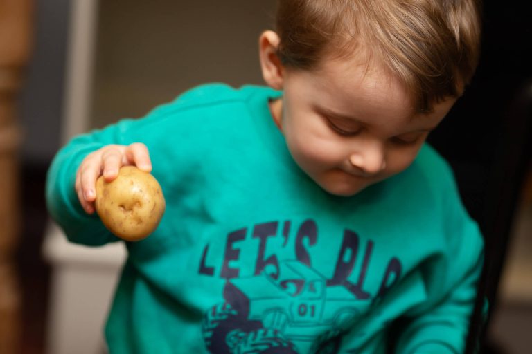 a-day-at-freeshop-47