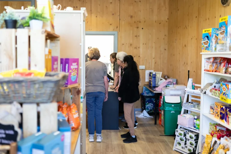 freeshop-may-135
